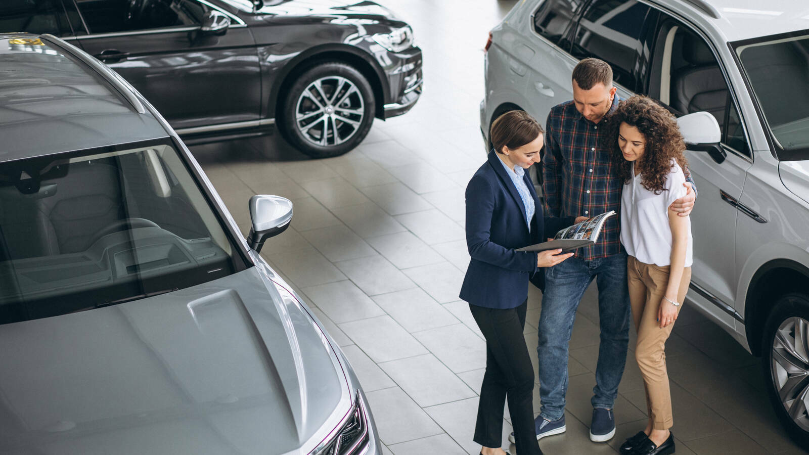 5 Irrtümer beim Premium-Gebrauchtwagenkauf – Mythen über Mercedes, BMW & Audi