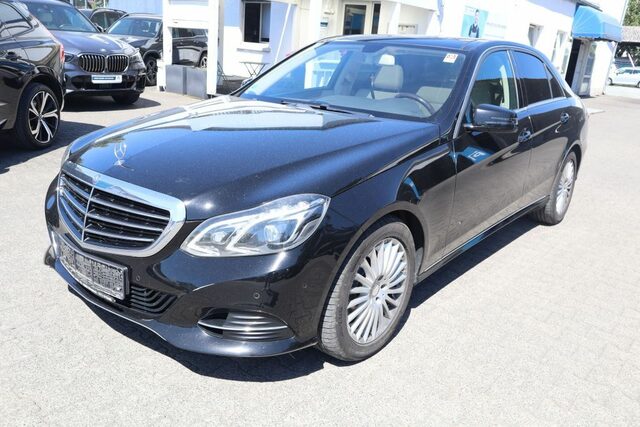 Mercedes-Benz E 220