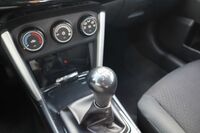 MITSUBISHI MITSUBISHIBild 17