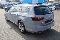 VW VWBild 8