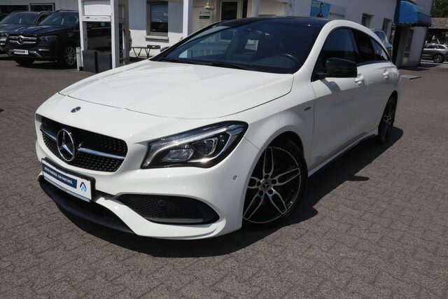 Mercedes-Benz CLA 220 Shooting Brake